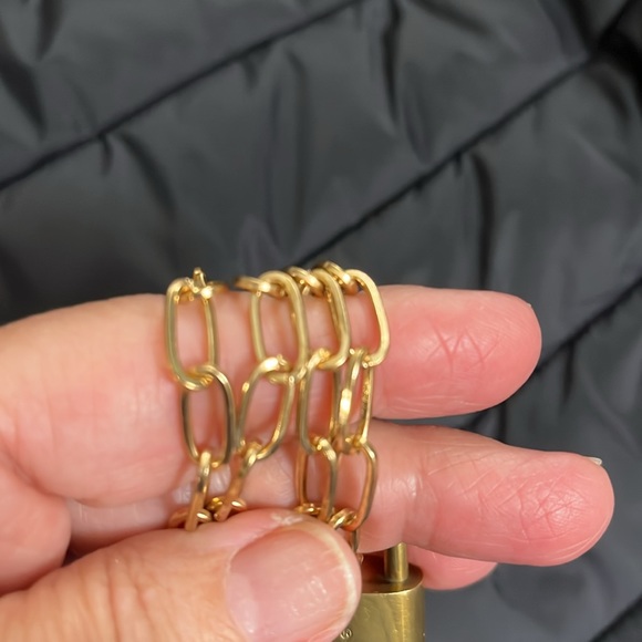 100% Authentic Louis Vuitton Lock & Key Necklace #305 LV NECKLACE - Picture 11 of 11